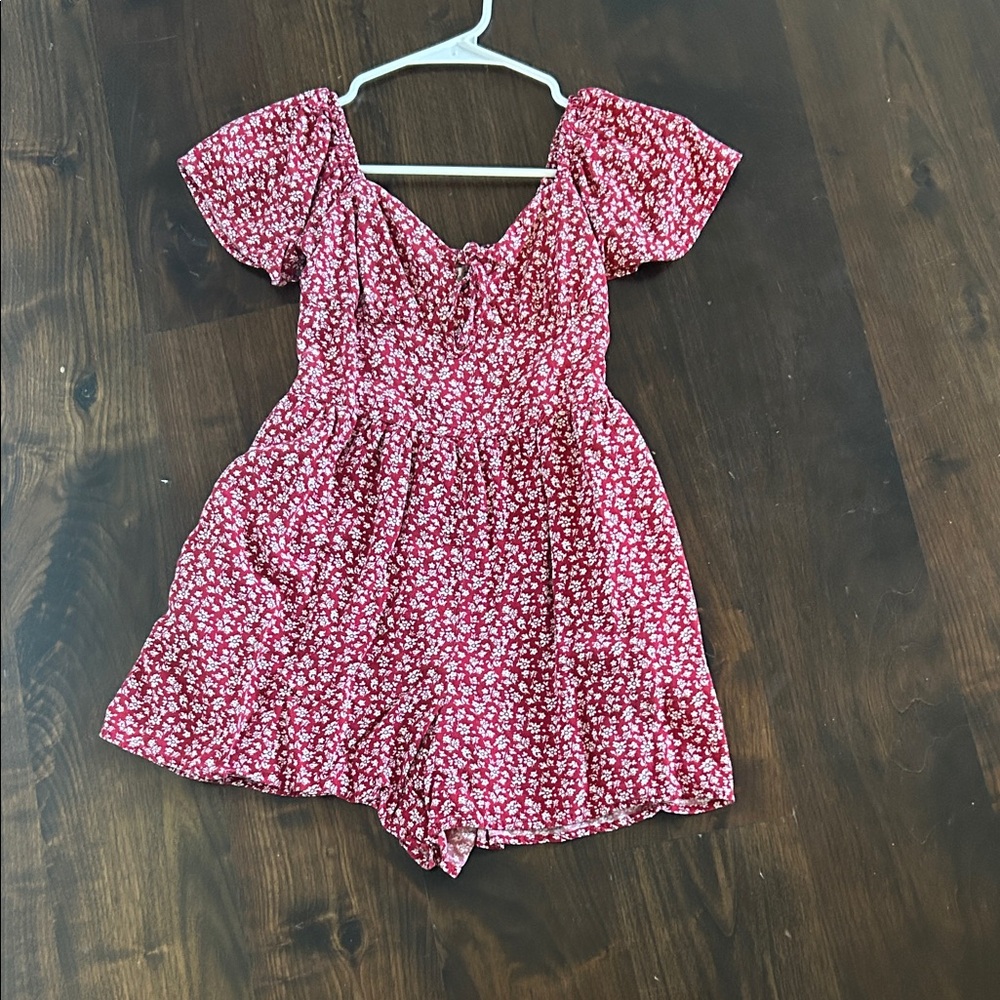 HOLLISTER dressy romper
